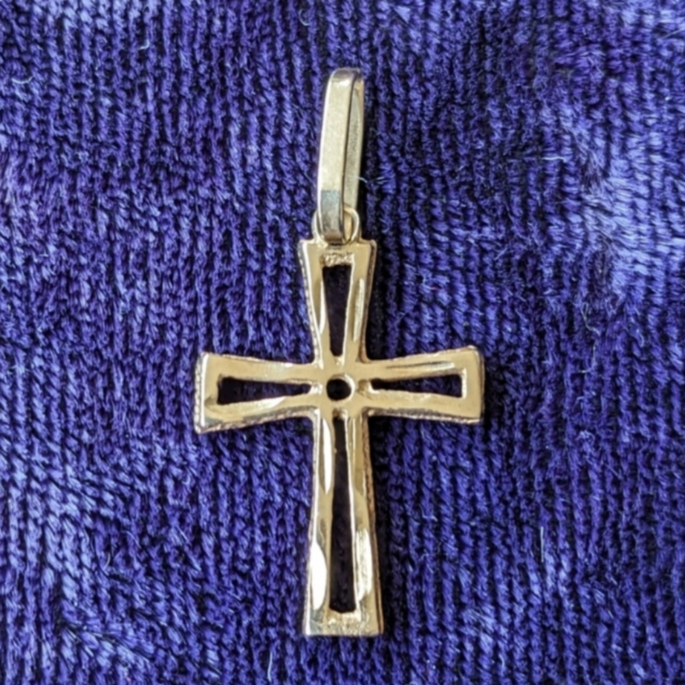 Solid 10K Gold Cross Pendant, Vintage, 1.1" Long